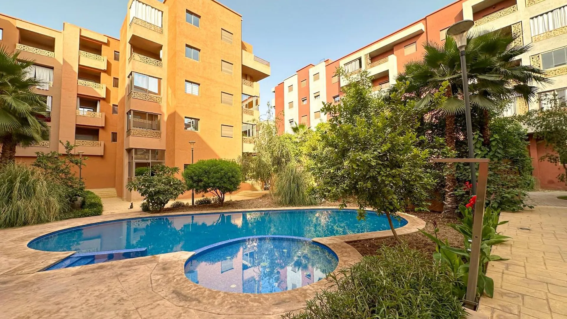 Апартаменты Modern Flat With Double Patio Right Next To Marrakech Center Марракеш 0*,
